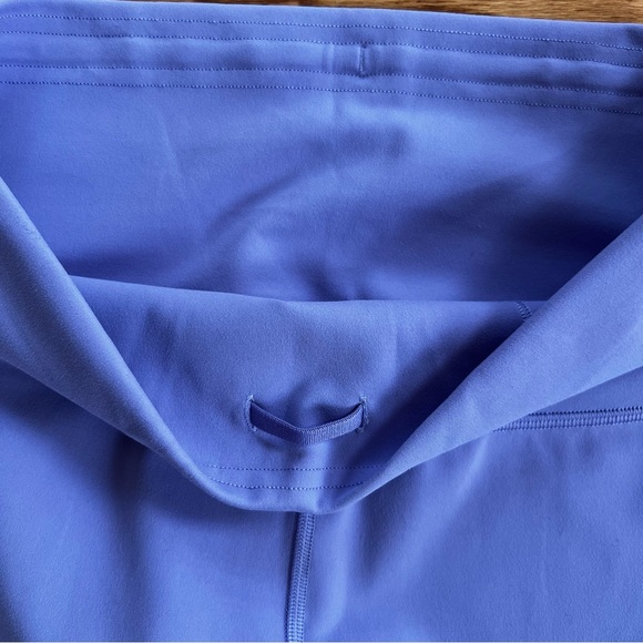 Lululemon NWT size 12 Wunder Train Contour Fit High-Rise Tight 25"
Dark Lavender - Picture 3 of 10